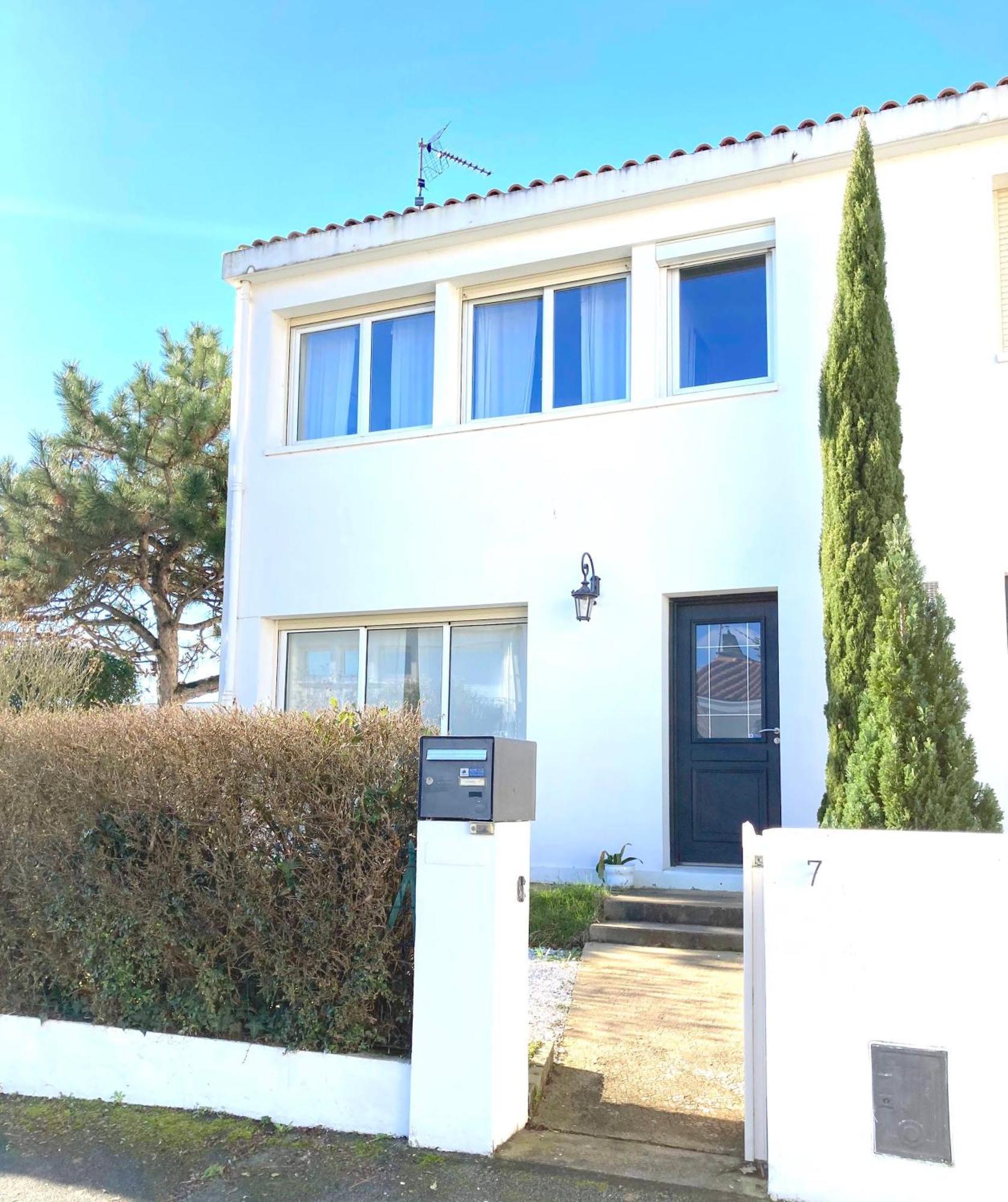 Maison Centre Ville Avec Jardin , Terrasse, Et Garage Velos Λα Ροσέλ Εξωτερικό φωτογραφία